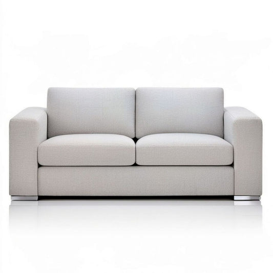Dwuosobowa sofa jasnobeżowa ze srebrnymi nóżkami, 160 x 90 x 85 cm